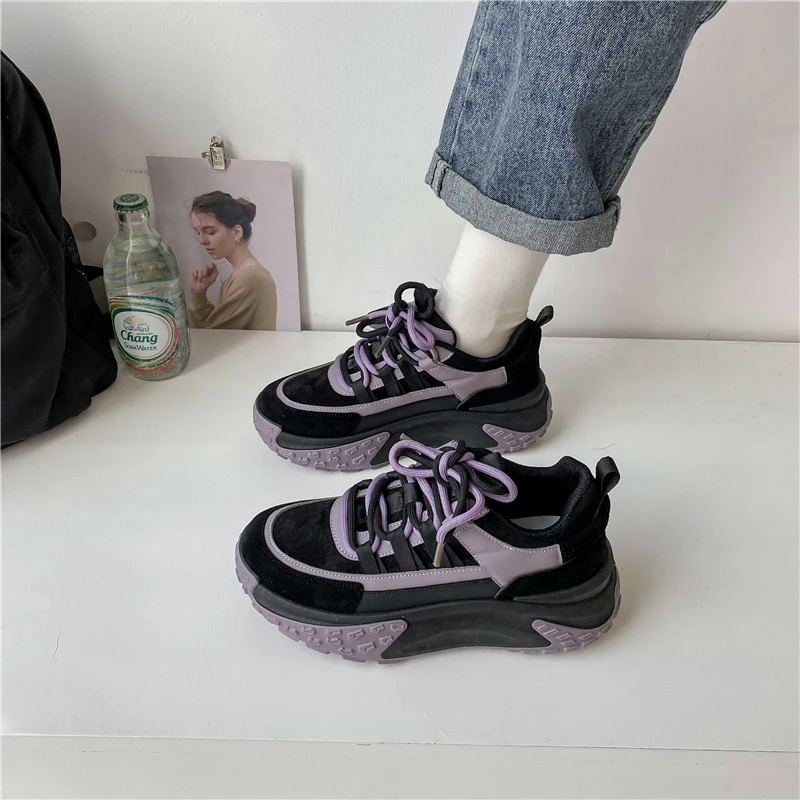 Кроссовки женские прогулочные на толстой подошве 6 см весна 2023