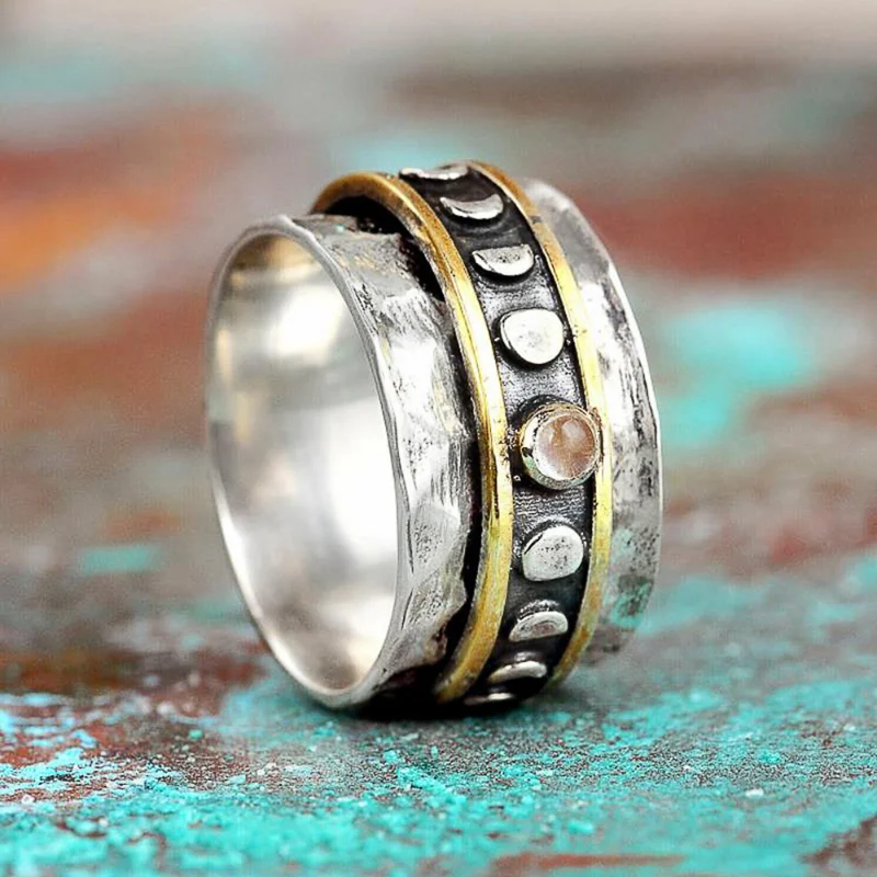 

ZHIXUN Creative Carved Sun Moon Ethnic Style Universal Rings for Men and Women Vintage Wide Personalized Party Jewelry
