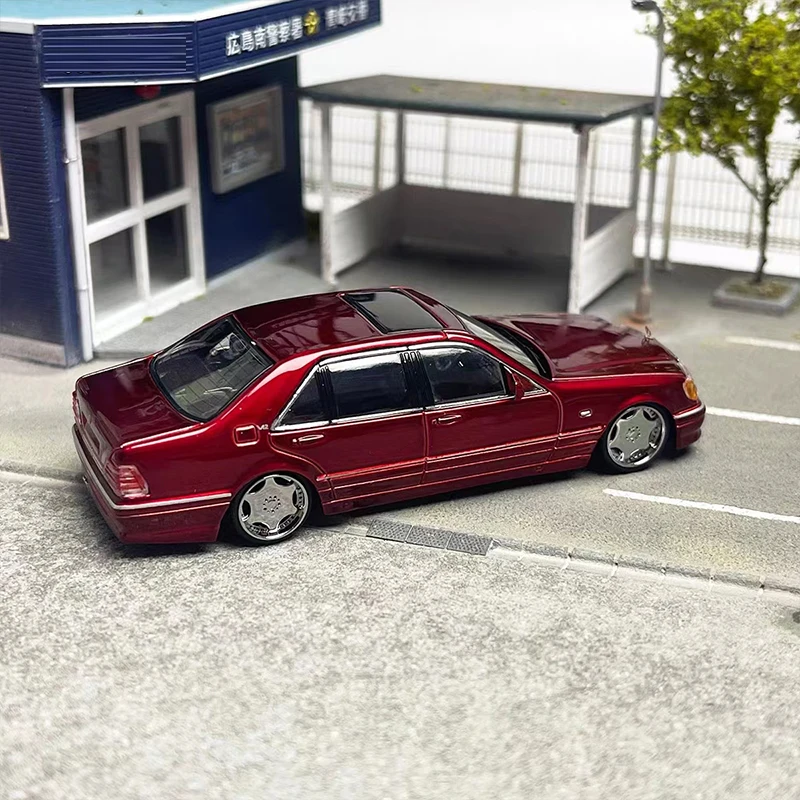 Уличное оружие Модель автомобиля 1:64 W140 литье под давлением коллекция