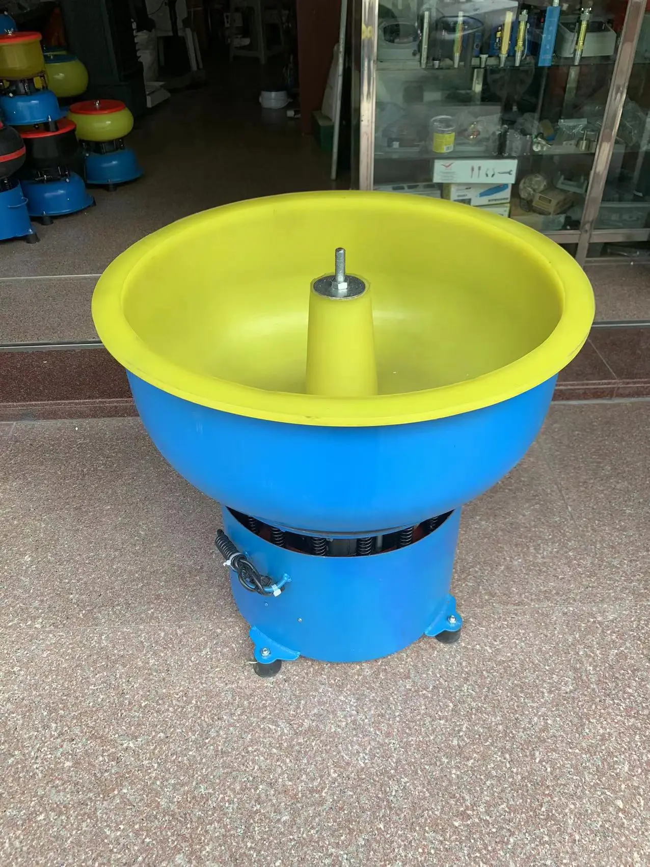 20Inch 24Inch Vibratory Tumbler Polishing Machine Jade Agate Grinder Vibrating Barrel Grinding Device for Jewelry Grind Surface
