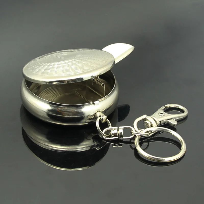 

1Pcs Mini Cigarette Ashtray with Key Chain Smoking Accessories Stainless Steel Portable Round Shaped Silver Cigarette Supplies