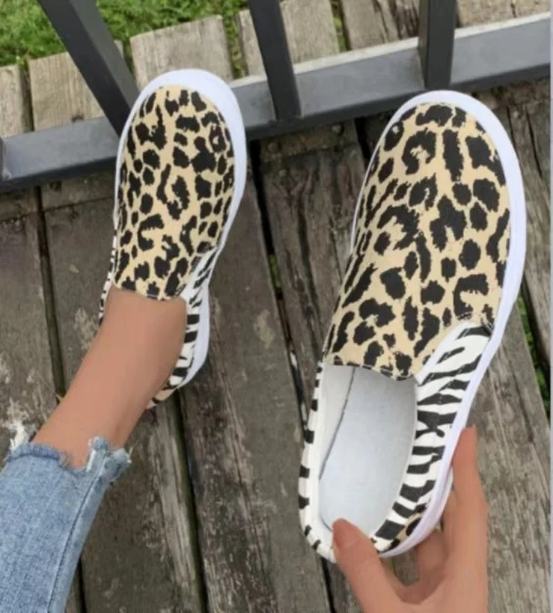 

2022 новые высококачественные женские лоферы спортивные кроссовки Осенняя обувь Мэри Джейн леопардовые туфли женские большие размеры 36 ~ 43