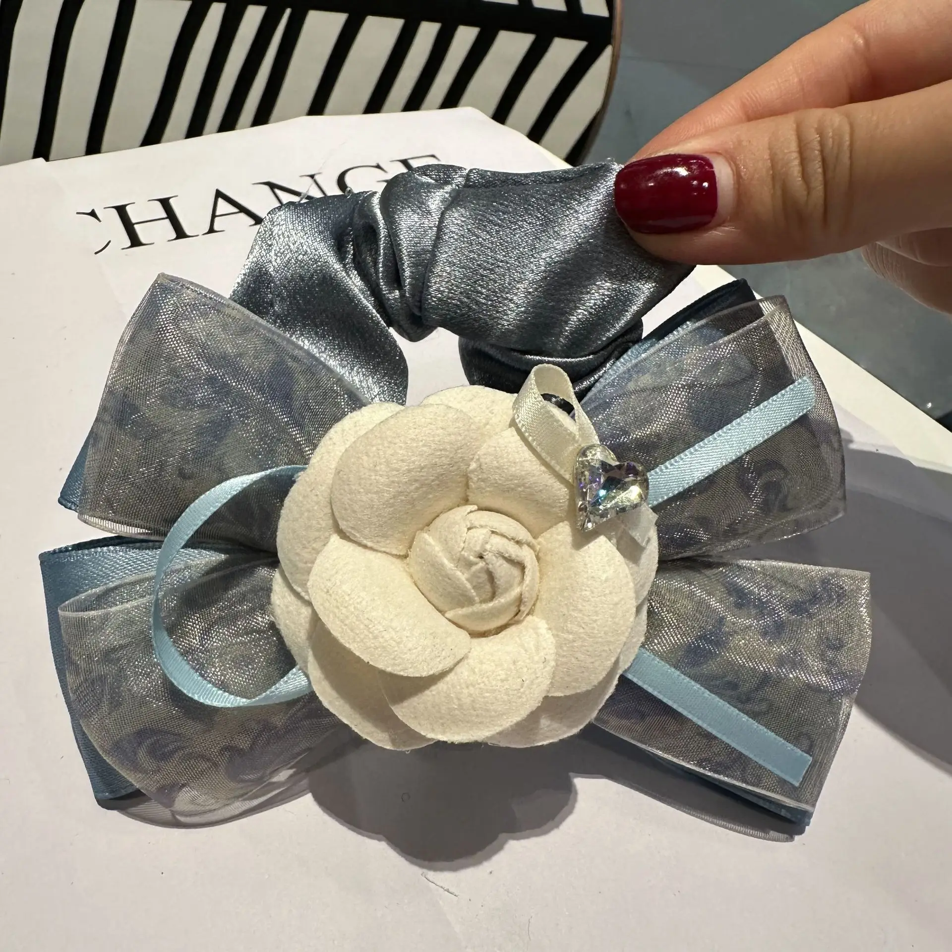 Корейские аксессуары для волос в винтажном стиле резинки с потрясающим цветком