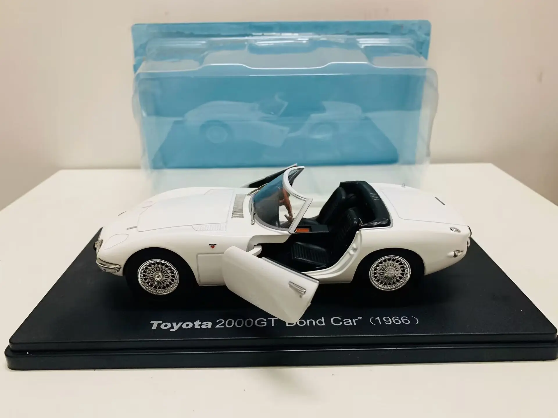 2000GT Bond открытая машина 1966 2 дверь 1:24 Масштаб литье под давлением модель