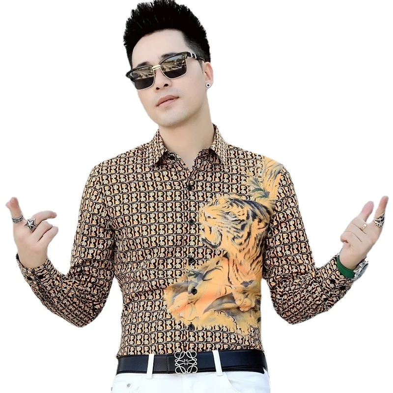 Spring and Autumn Men's Long -shirt Shirt, Lapel Single Chest Buckle, Tiger Printing Letter Pattern, Street Men's Clothing