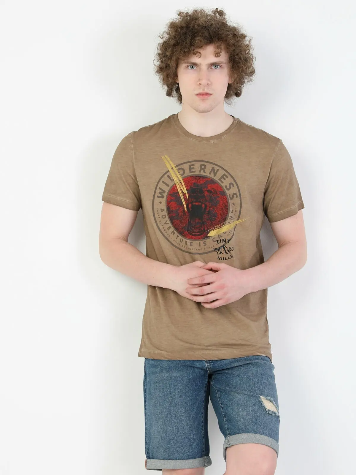 

Colins Men Regular Fit Camel Short SleeveTshirtMen's Tshirt Fashion Man Tshirts ,CL1046851