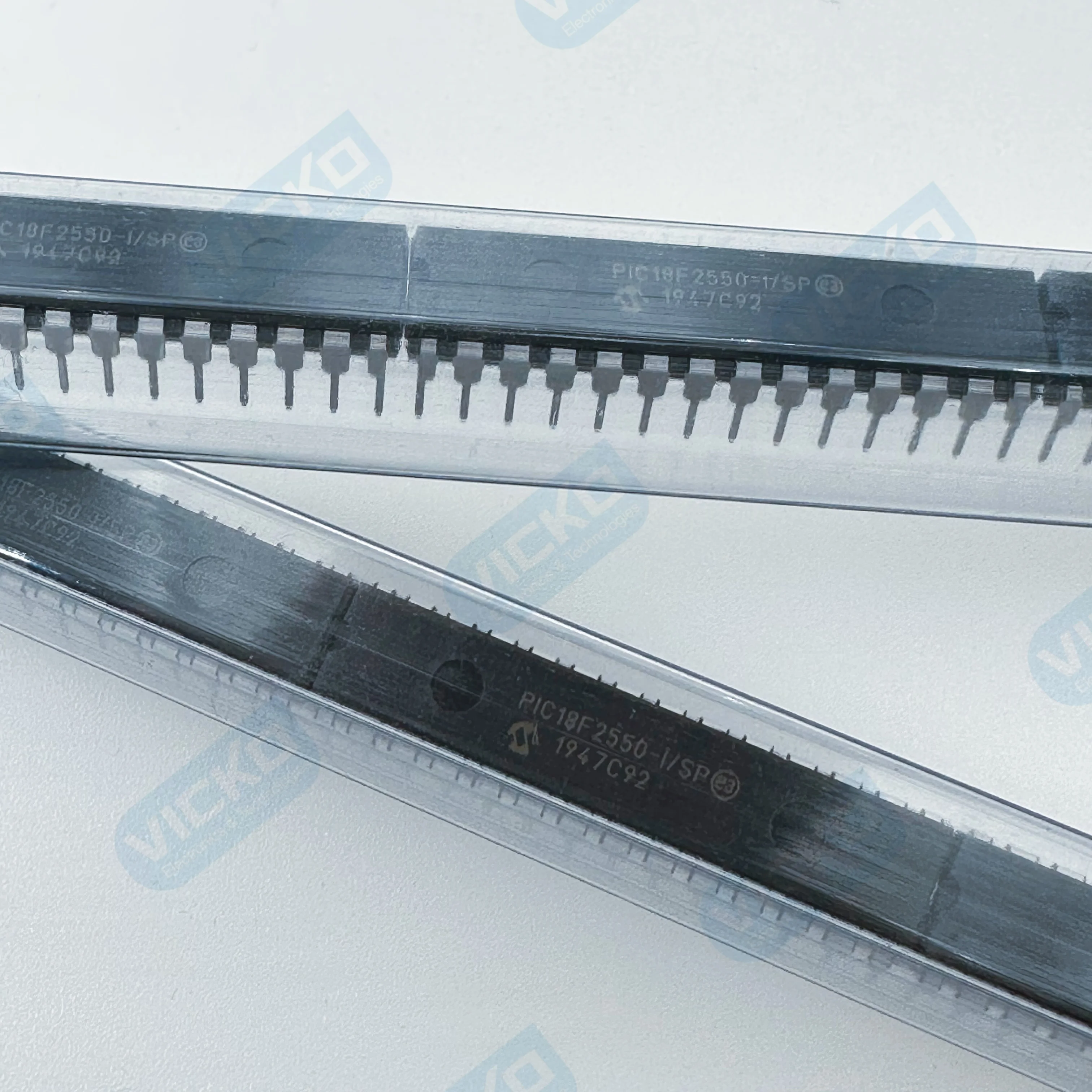 

10pcs/lot PIC18F2550-I/SP PIC18F2550 SPDIP-28 DIP-28 DIP