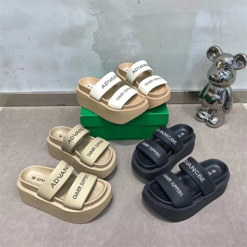 Slippers Women for Summer No-Slip Fabric Upper Heels Shoes Home Slipper Soft Platform Sole Ladies Beach Shoes Flip Flops