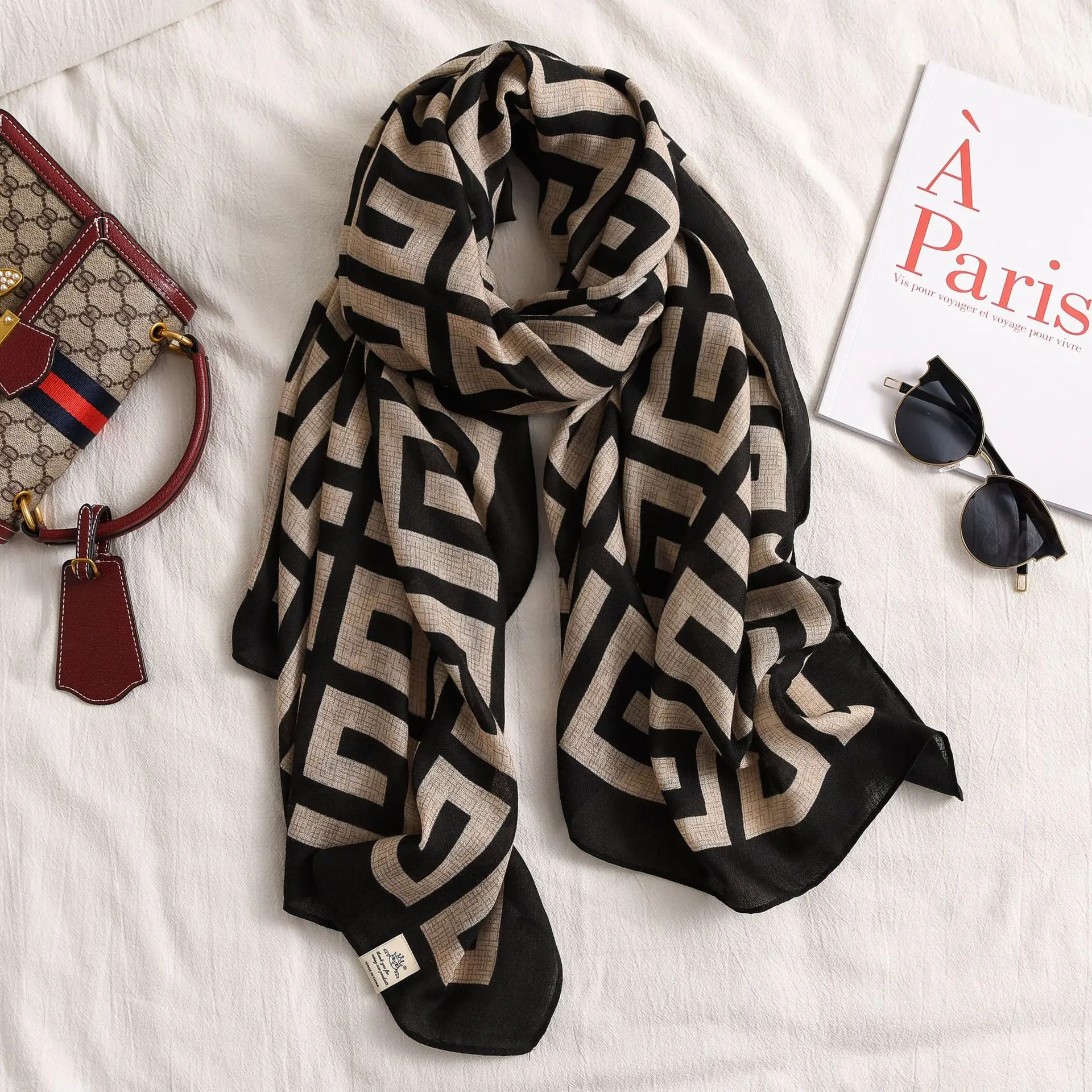 

Women Fashion Viscose Shawl Scarf Lady High Quality Wrap Pashmina Stole Bufanda Muslim Hijab Bandana Ladies Scarves 2022 new