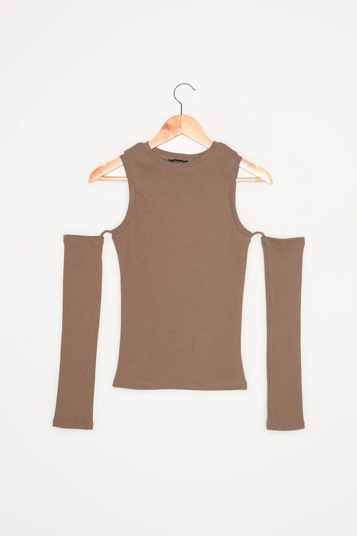 

Trendyol Finger Detailed Ribbed Knitted Blouse TWOAW22BZ0089