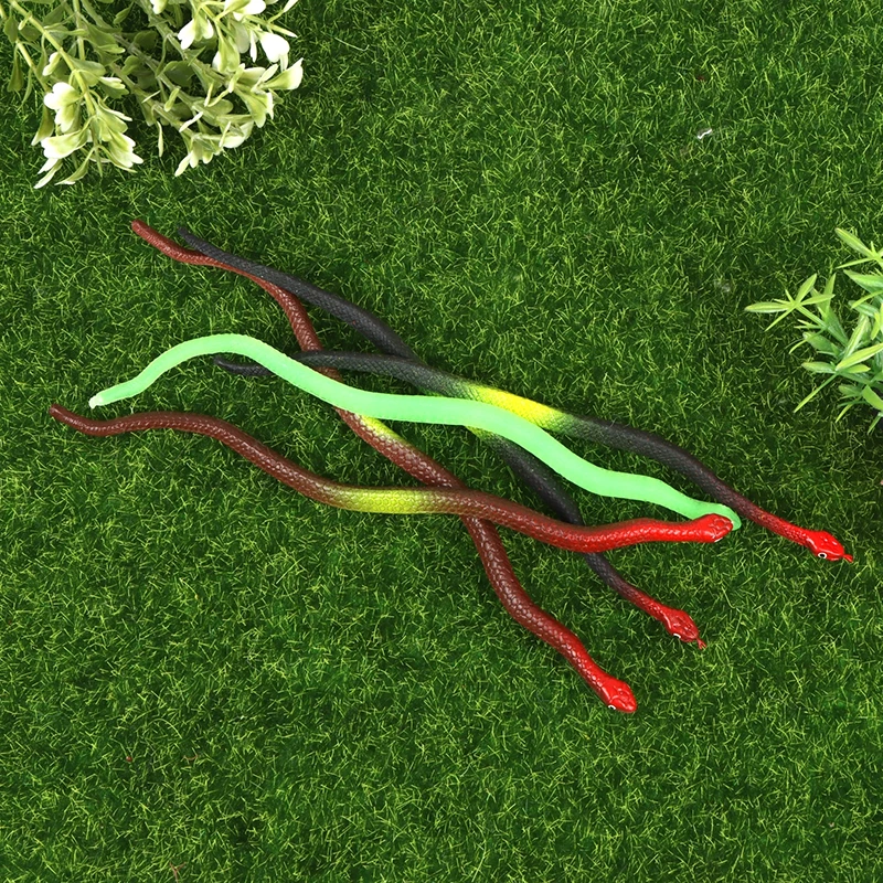 

2Pcs 16.5cm Simulation Toy Plastic Snake Model Funny Scary Snake Kids Gag Prank Funny Favor Toys Halloween Prank Prop For Decor