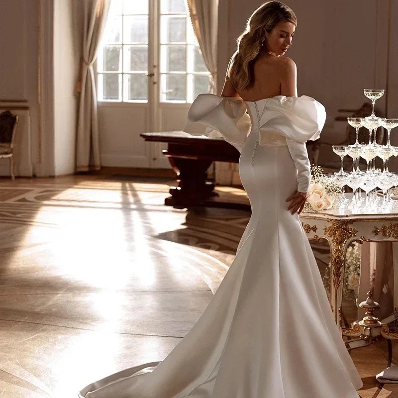 Изысканное свадебное платье русалки с рукавами-фонариками плиссированное без