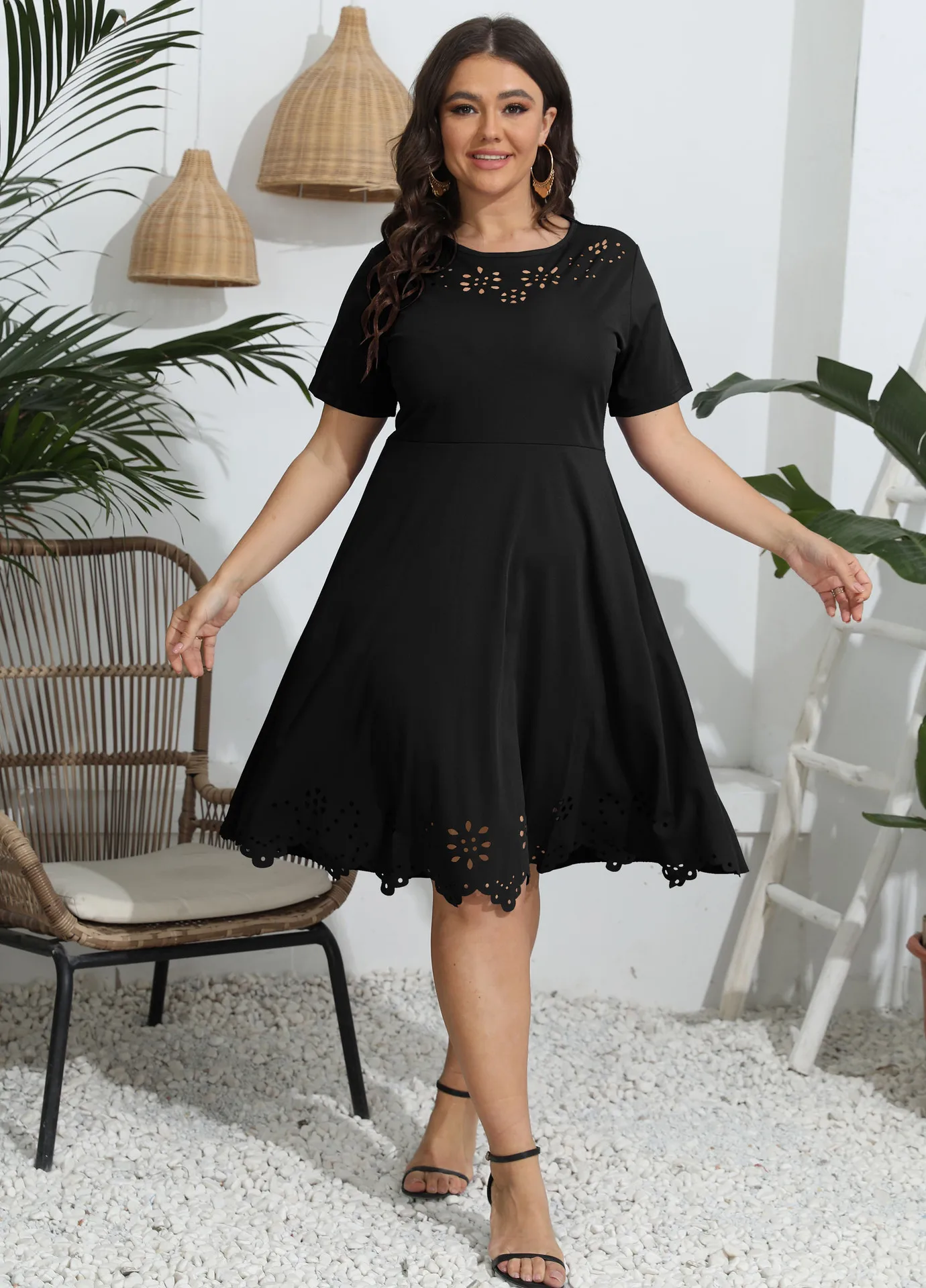 Рисунок 2 - Женское элегантное льняное платье