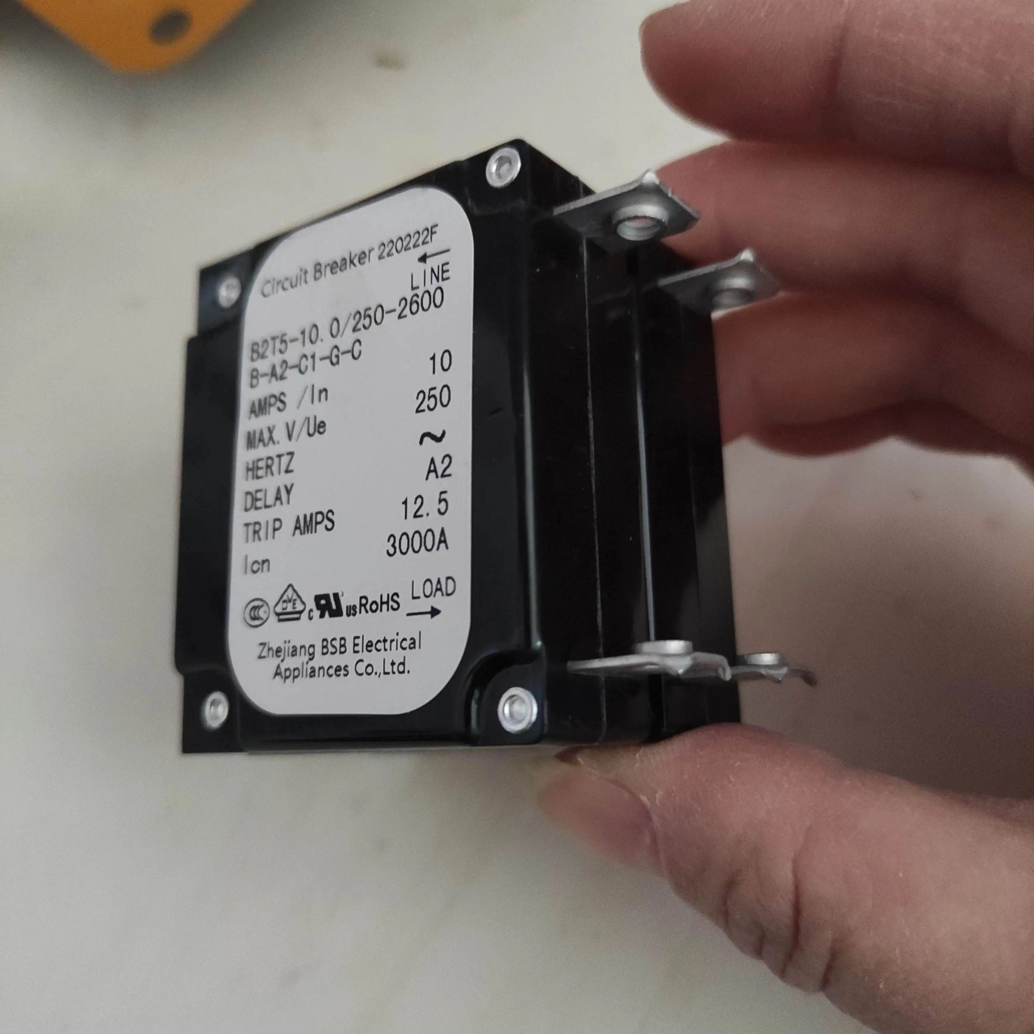 B2T5-10.0/250-2600 в 10A автоматический выключатель BSB 2P запчасти для генератора