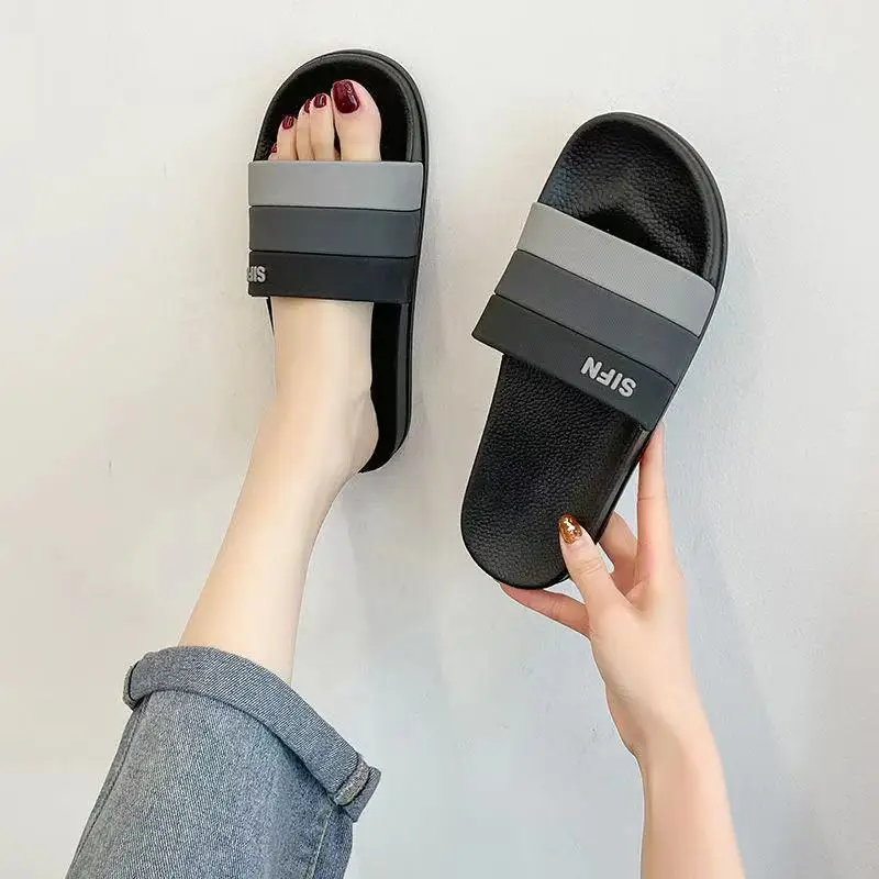 

Summer Fashion Casual Women's Slippers Simple Couple Shoes Non-slip Soft Bottom Slippers Cute Cartoon Sandals