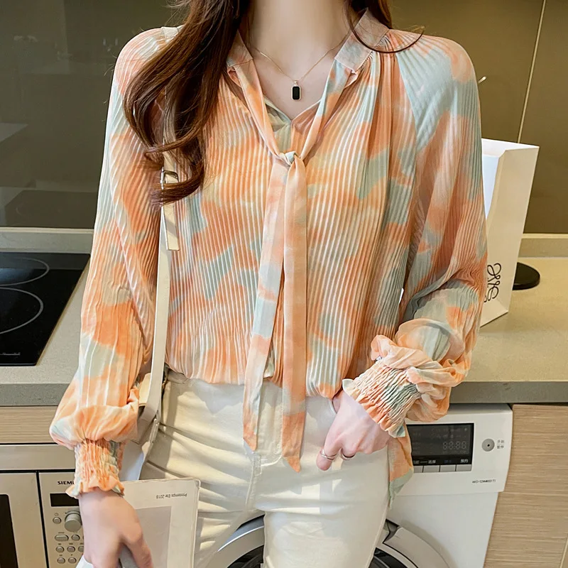 

Women's Tops 2022 Fashion New Casual Tie Dye Pressed Folded Long Sleeve Chiffon Shirt Bow Tie Lantern Sleeve Shirt SJ596