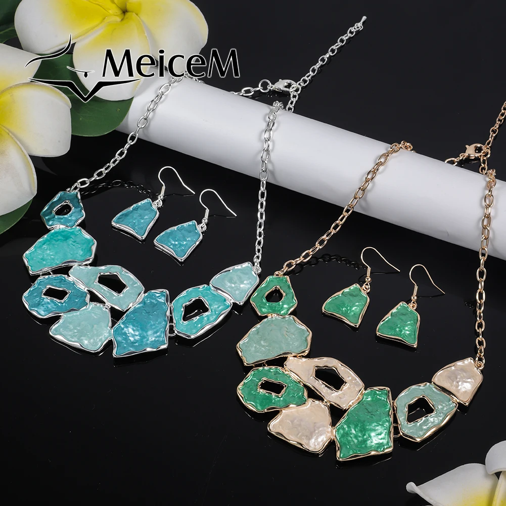 

New in Vintage Original Necklaces Green Unique Chokers Beauty Jewelry Fashion 2000s Aesthetic Luxury Neck Necklaces for Women