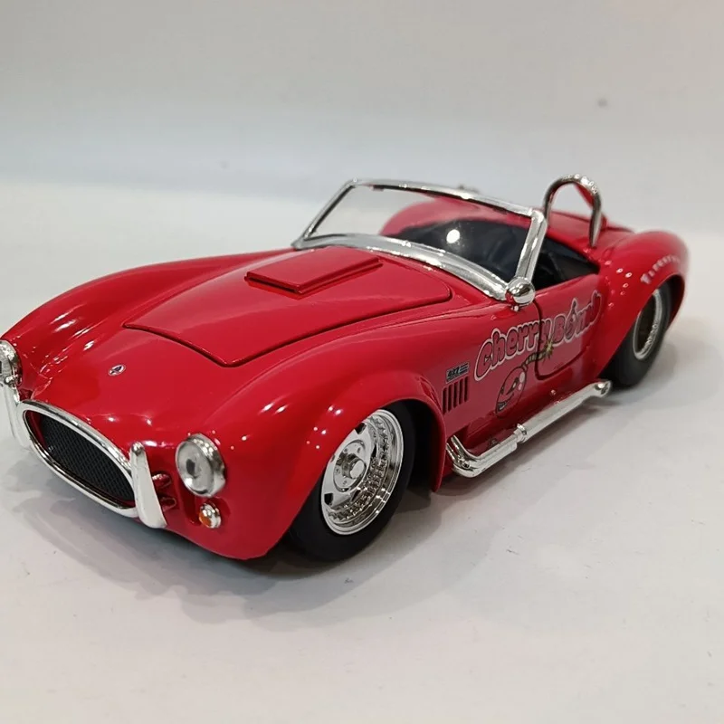 

1:24 Mustang Shelby 427 COBRA S/C модель спортивного автомобиля из сплава, литые металлические игрушки, искусственная коллекция, детские подарки