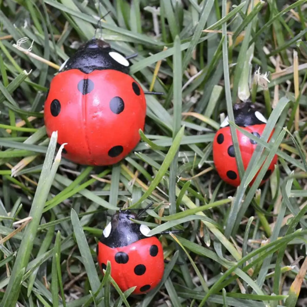 

Colorful Clay Model Fridge Animal Figure home and Craft Ornamnet Decoration,, Ladybird, Frog, Katydid, PICK