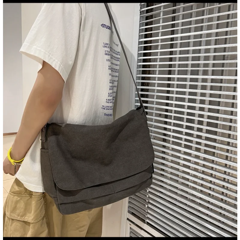Men Fashion Versatile Crossbody Bag Vintage Canvas Student Messenger Bag Street Fashion Brand Tooling Wind Shoulder Bag Unisex