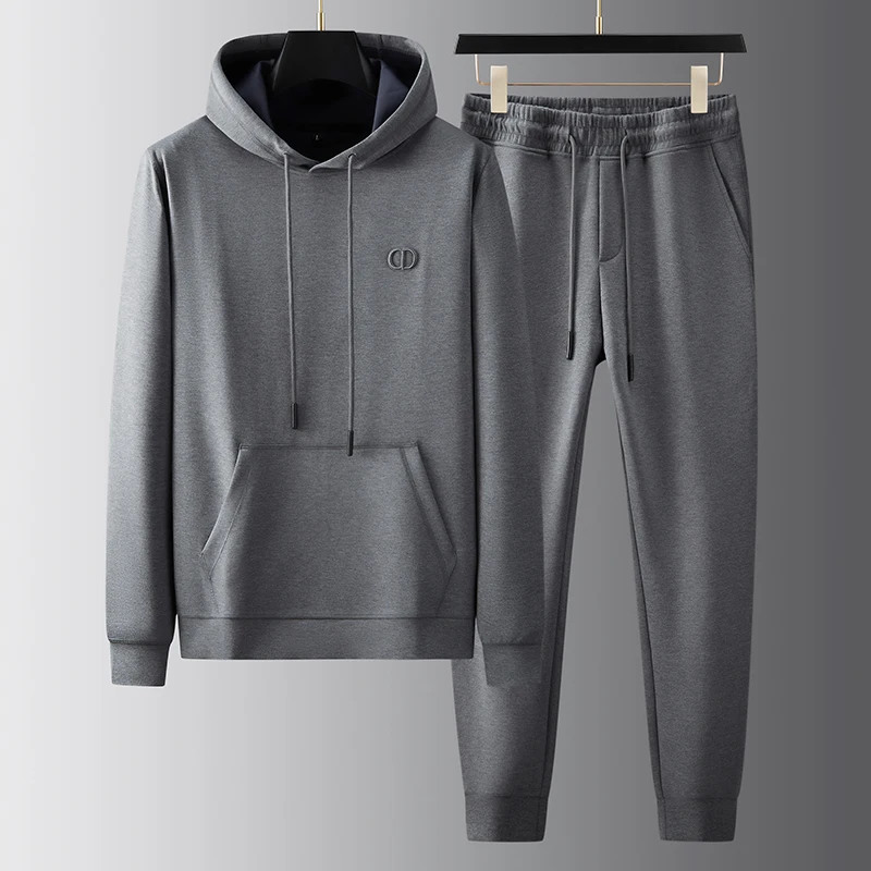 

JSBD Low-key luxury ~ comfortable no hair fall high-end pullover solid color handsome men's casual sports suit