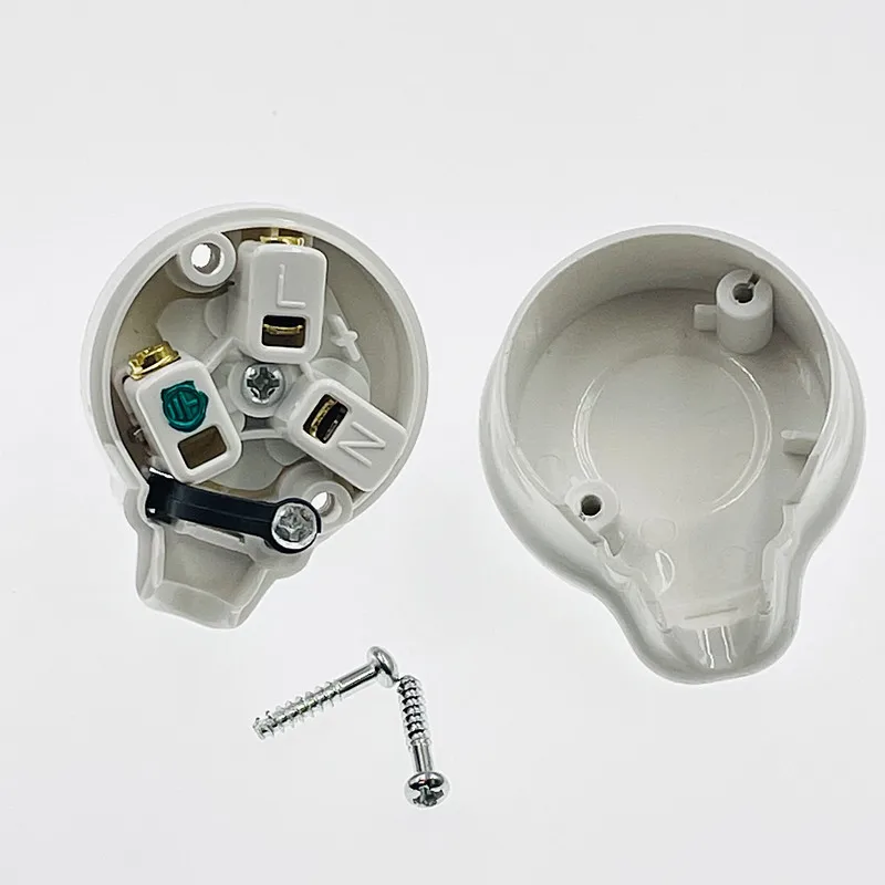 Штепсельная розетка 3P AU