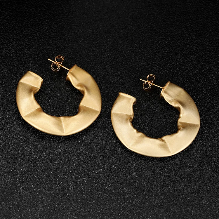 

Earrings personalized C-shaped Earrings cold wind round Earrings women's advanced sense Earrings accessories DIY