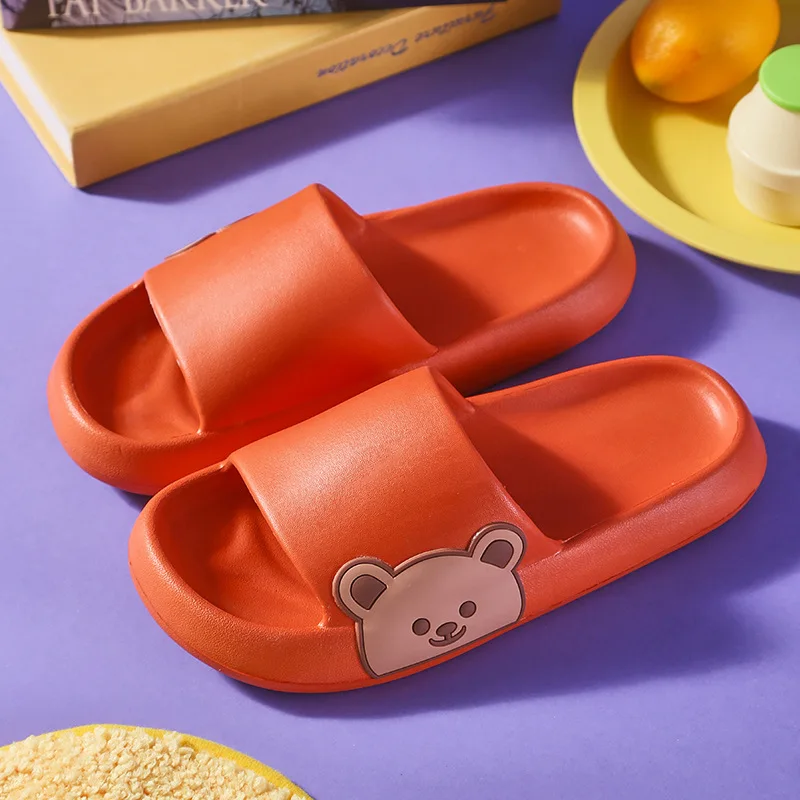 

Korean Version Of Cute Cartoon Indoor Outdoor Wearing Bear Head Thick Bottom Woman Slippers Students Home With Non-Slip Sandals