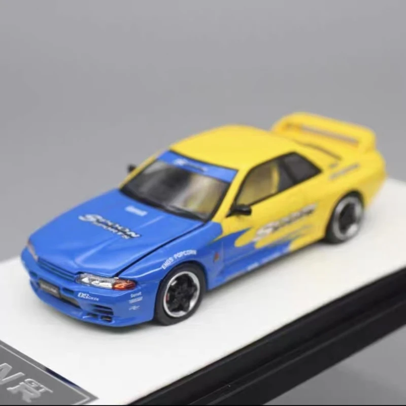 Модель автомобиля TimeMicro1:64 Nissan Ares GTR32 Ferrige из окрашенного сплава с ложкой