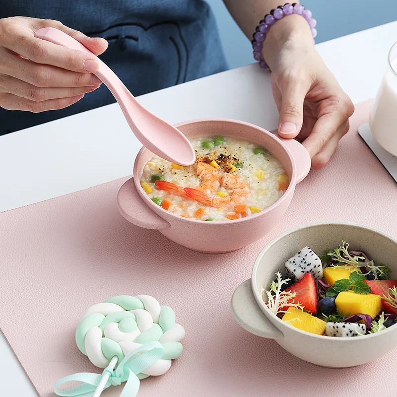 

Wholesale Durable Kitchen Items Eco Friendly Round Food Container Cutlery Matching Spoons Kids Plastic Wheat Straw Soup Bowl Set