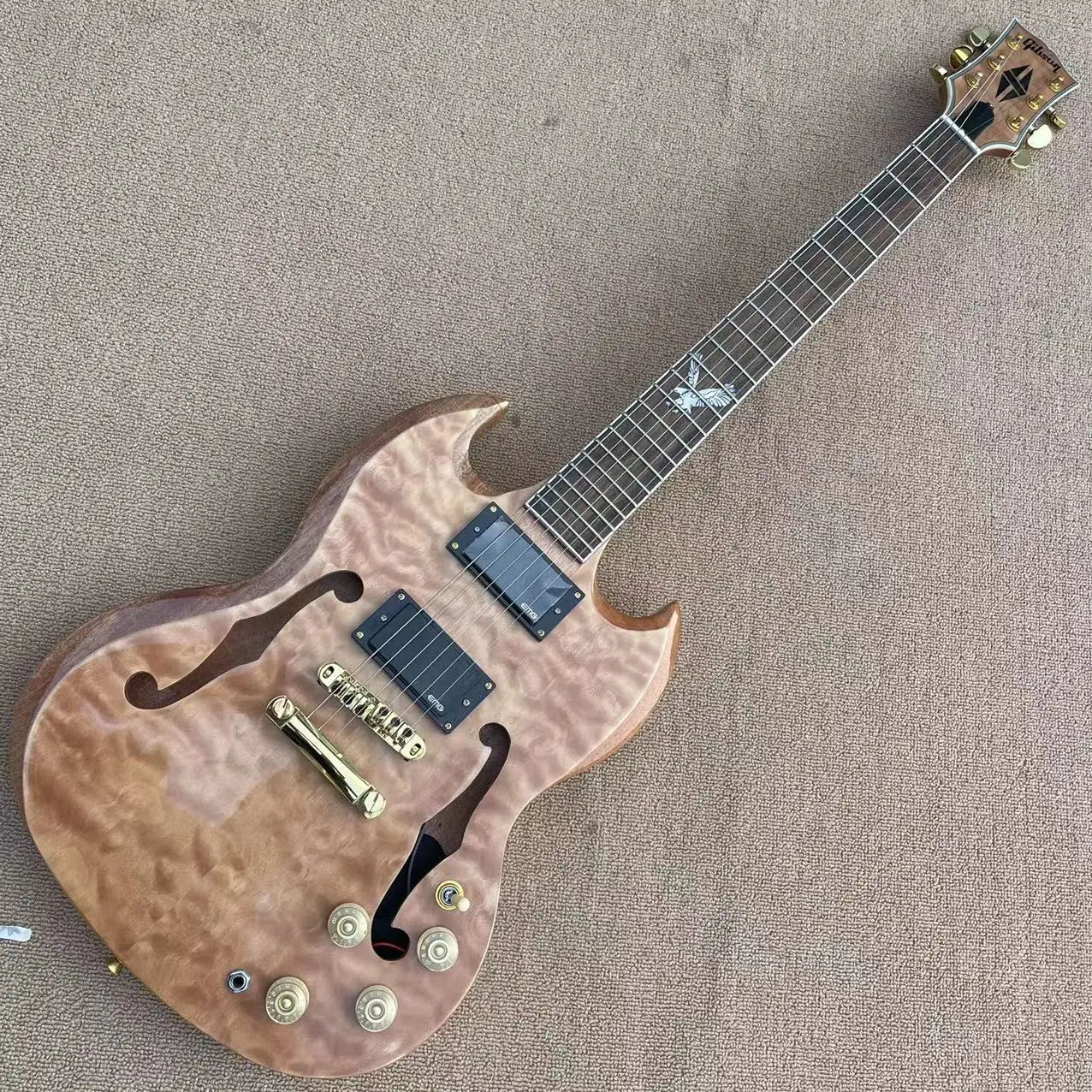

SG f-hole all-in-one electric guitar, large flower veneer log color body, EMG pickup, 4 volume buttons+1 three gear switch, rose