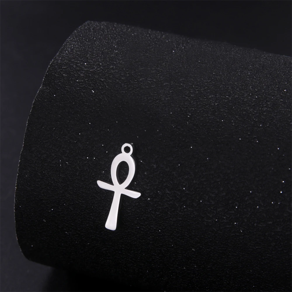 10pcs/Lot Hathor God Symbol Pendant Accessory Wholesale Stainless Steel Diy Necklace Bracelet Earrings Charms For Jewelry Making