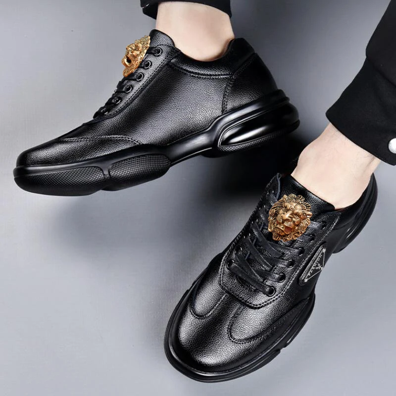 Новая повседневная кожаная обувь мужская дышащая модная трендовая на мягкой