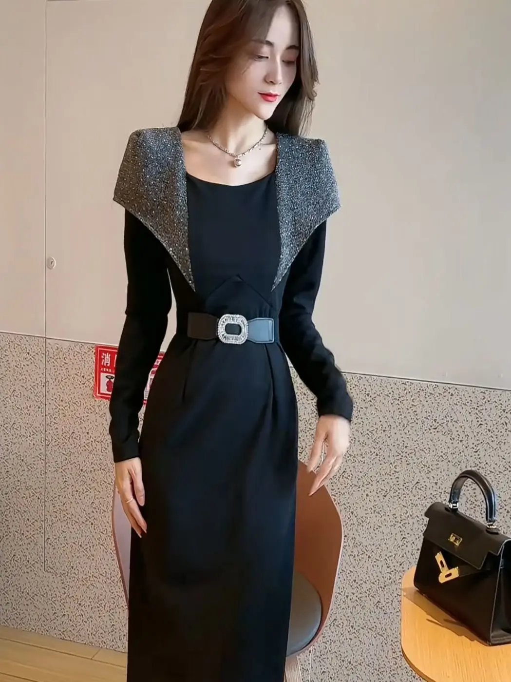 Mingyuan Стиль Западный стиль Тяжелая промышленность Контрастные цвета Сращивание