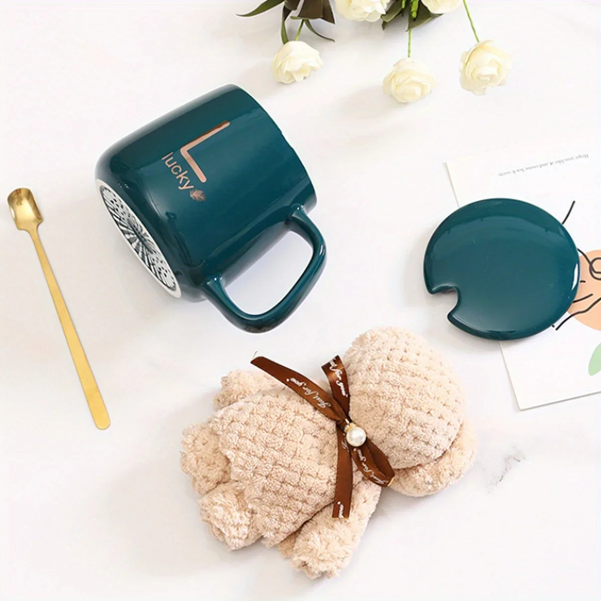 Набор Керамических Кофейных Чашек С Ложкой И Крышкой В Подарочной Упаковке -