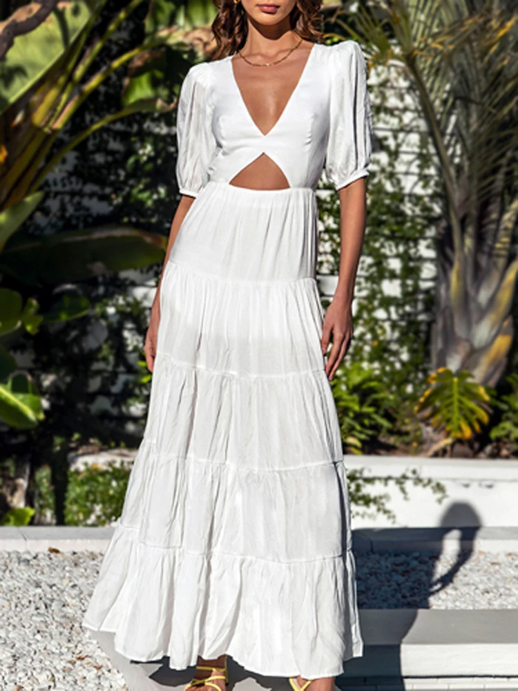 Женское платье-макси с глубоким V-образным вырезом и пышными рукавами |