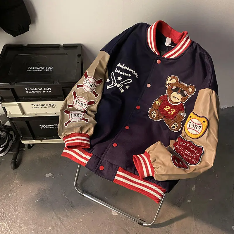 

Retro Bear Embroidered Baseball Uniform Men and Women Tide Ins Spring New Loose Couple Street Jacket Jacket Bomber Jacket Traf