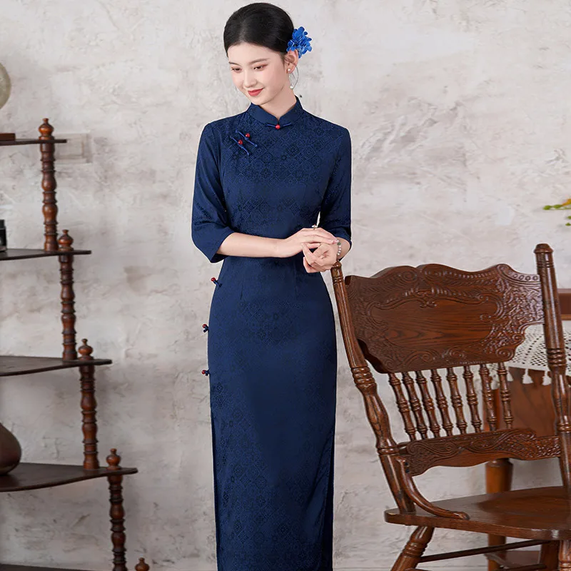 Фото Blue Republic of China Style Cheongsam с длинными рукавами, улучшенное 2320, новое женское облегающее платье Ципао в стиле ретро на весну и осень №4