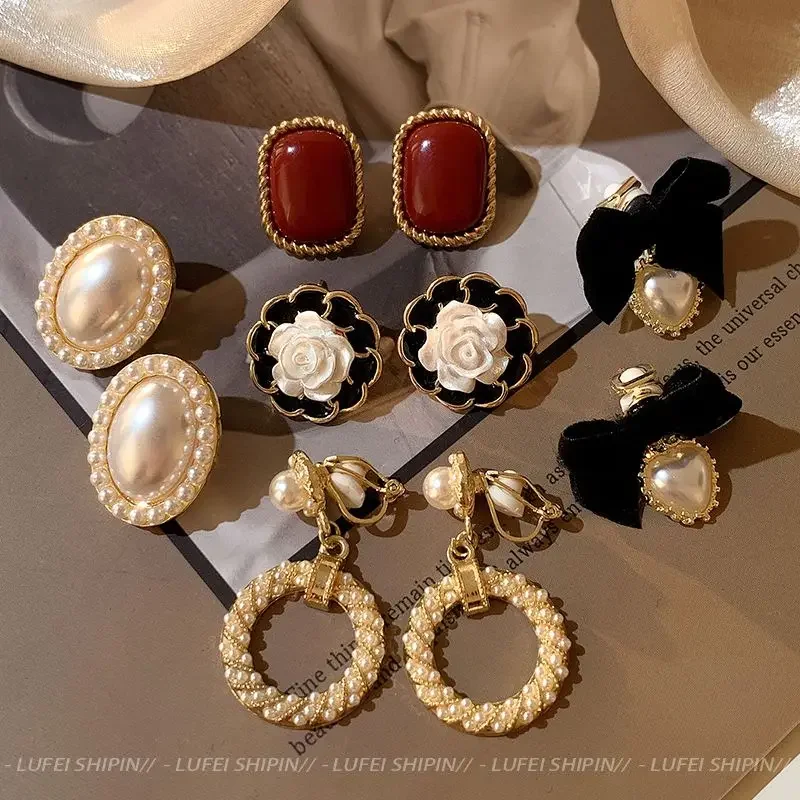 Новинка 2024 популярные аксессуары для ушей Классические клипсы французские