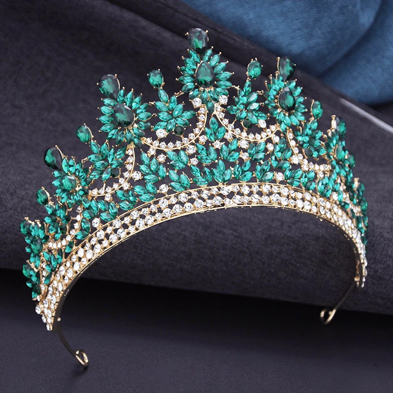 Винтажная диадема для волос в стиле барокко