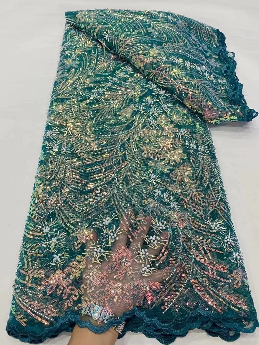 2024 Высококачественная французская сетка с вышивкой и блестками кружевная ткань