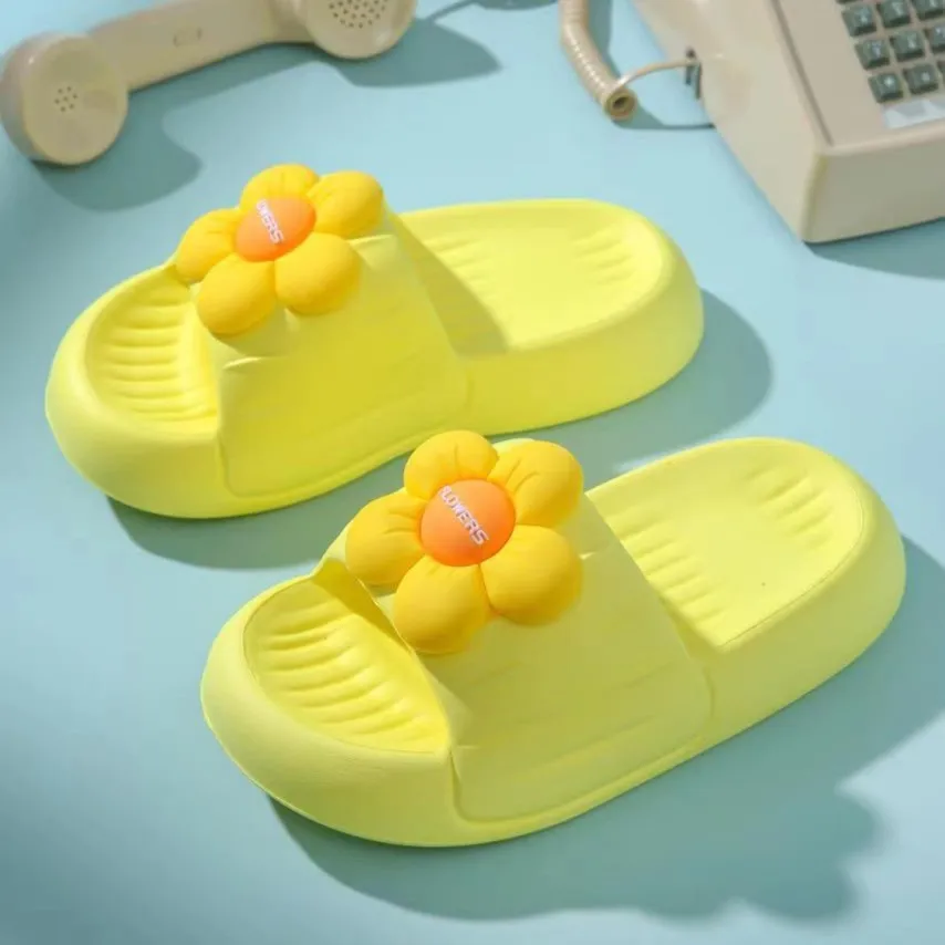 Women Cartoon Flower Decor Single Band EVA Slippers Floral Platform Beach Slides Home Badroom Soft Comfy Indoor Klein Blue Shoes