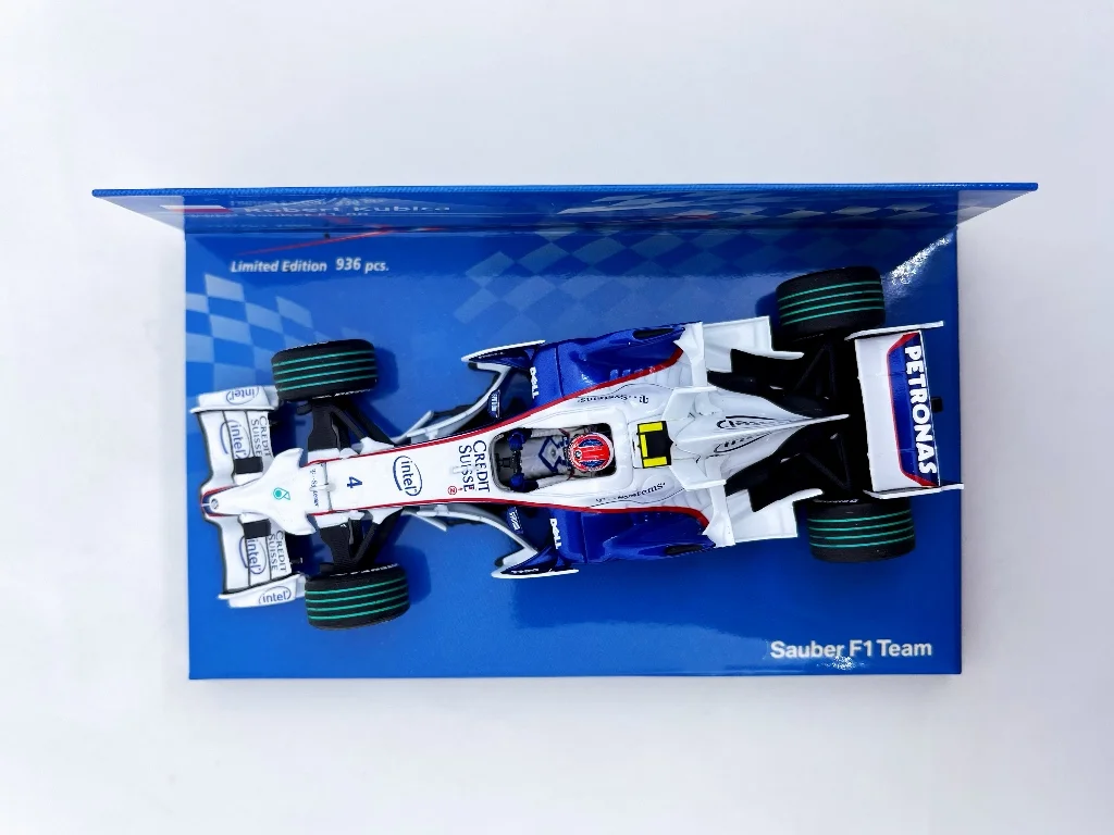 Миниатюрная модель автомобиля в масштабе 1:43 F1 08 2008 Роберт кубика Япония