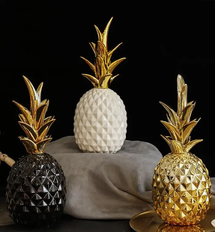 

2022 Nordic Light Luxury Ceramic Pineapple Golden Creative Home Living Room Porch Model Room Soft Decoration Wedding Gift