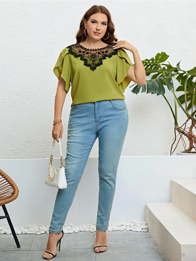 Summer Green Round Neck Lace Featured Top plus size women clothing blusas