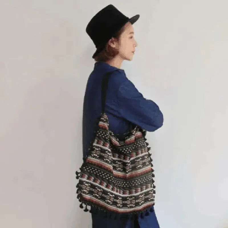 Винтажная женская сумка через плечо с кисточкой и биби