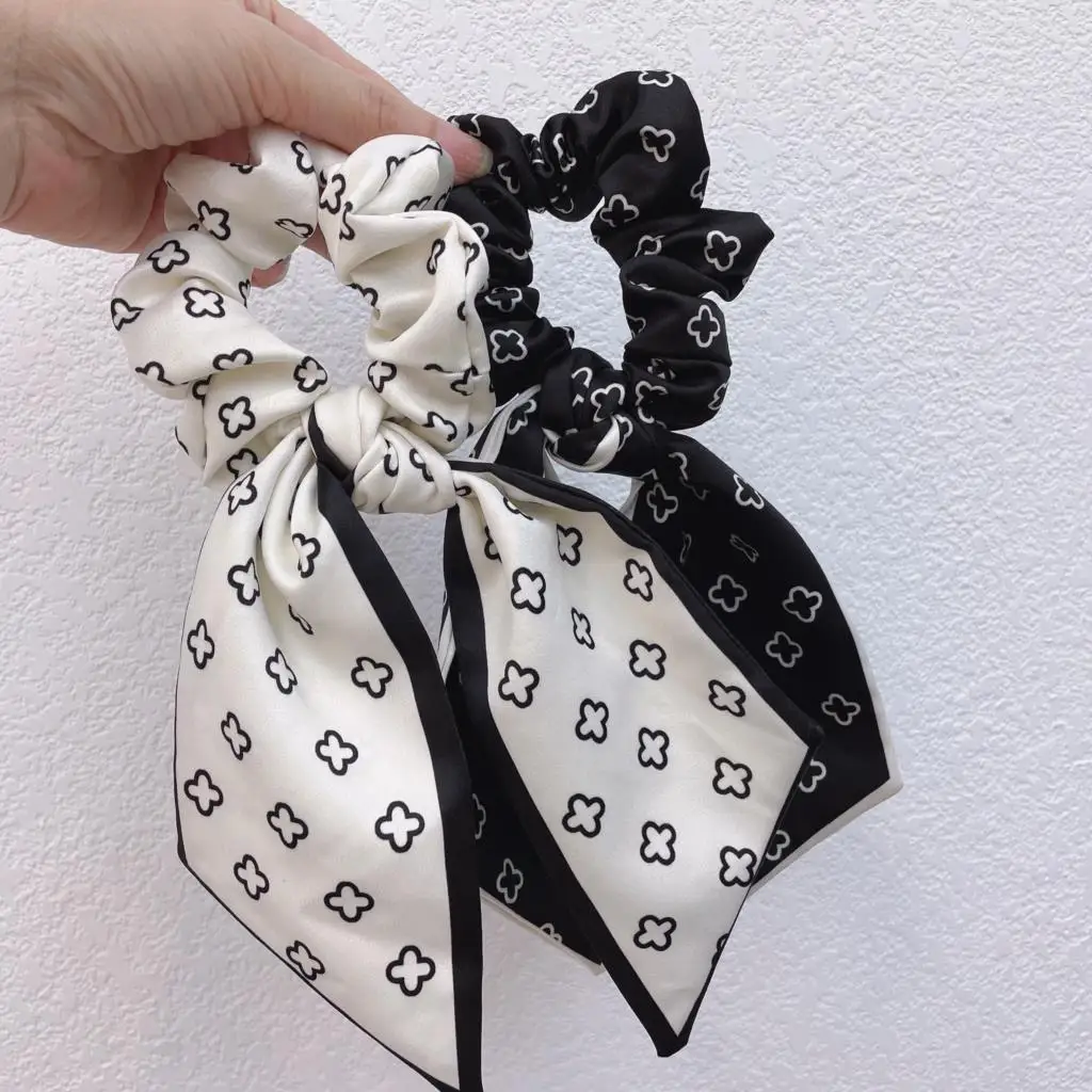 

Retro Classic Flower Hair Ties French Elastic Hair Bands Korean Style Bow Ribbon Fabrics For Women Exquisite Hair Accessories