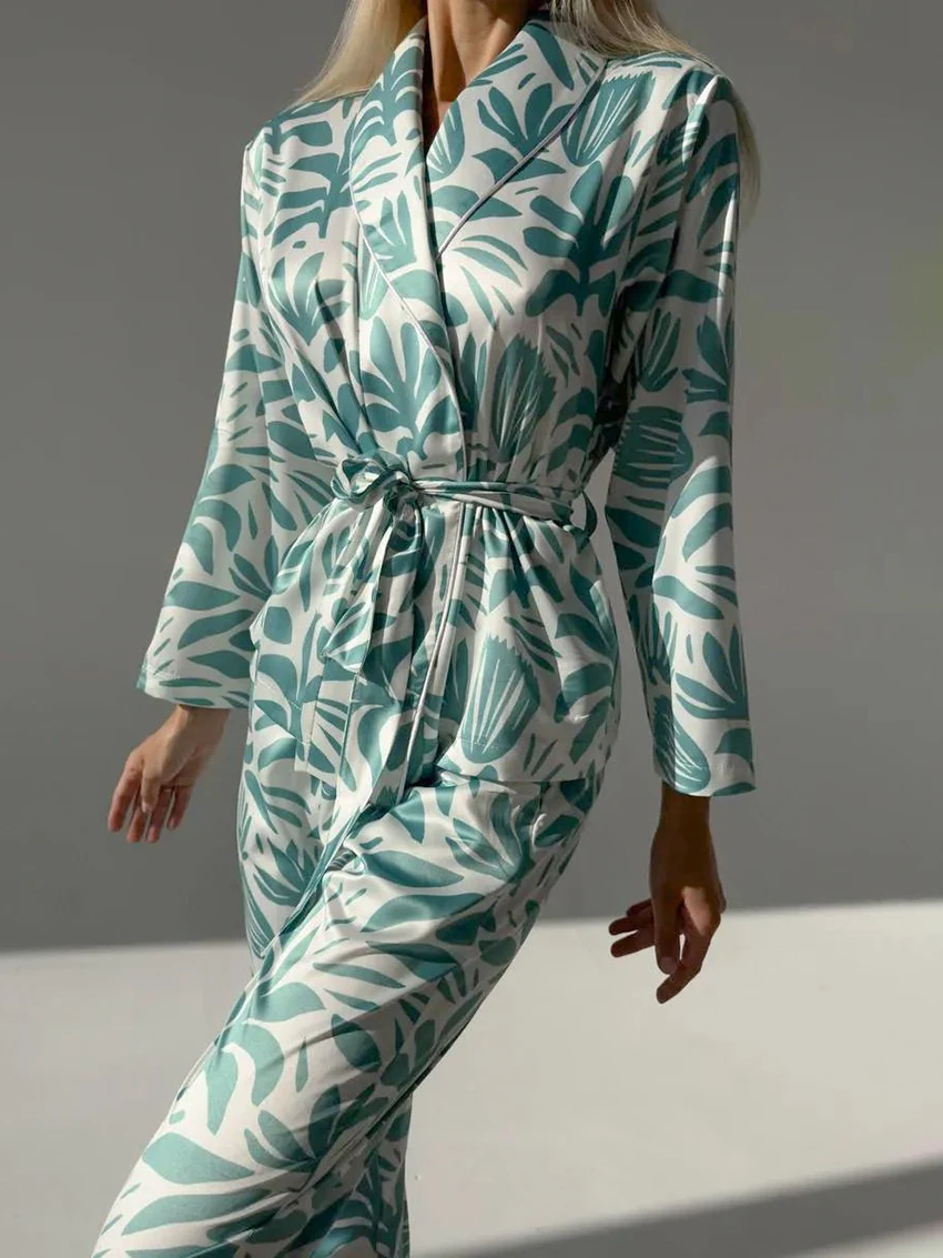 Рисунок 3 - Женский пижамный комплект Marthaqiqi