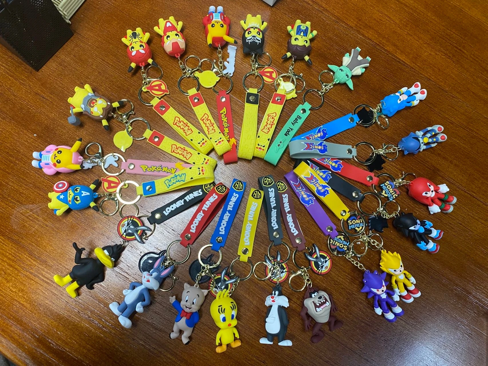 

New Keychains Creative Key Chain Cute Cartoon Silicone Handbag Car Pendants Accessories Men Women Lanyard