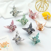 2022 new design retro cracked butterflies hair claw clips beautiful colorful acrylic hair claw clips for women girls